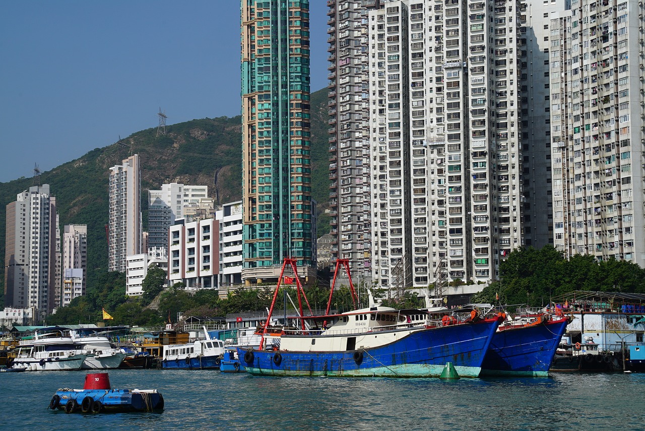 香港免費公開資料大全低層洋房與別墅，居住選擇的深度對比，香港低層洋房與別墅的深度對比，居住選擇的公開資料大全