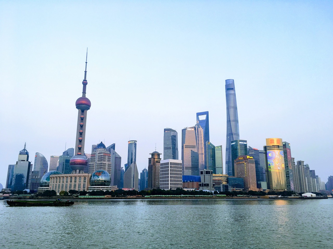 澳門正版資料大全免費(fèi)歇后語江景壹號，城市中的璀璨明珠，江景壹號，城市璀璨明珠之澳門正版資料大全免費(fèi)歇后語